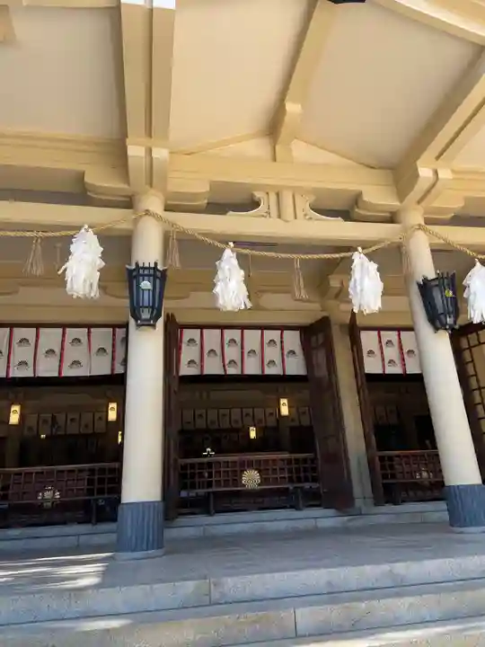 湊川神社の本殿・本堂