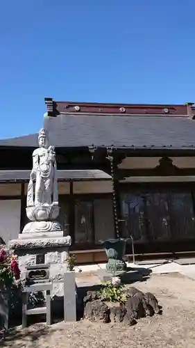 竜沢寺の本殿・本堂
