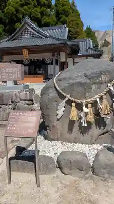 阿蘇白水龍神權現～白蛇神社～(熊本県)