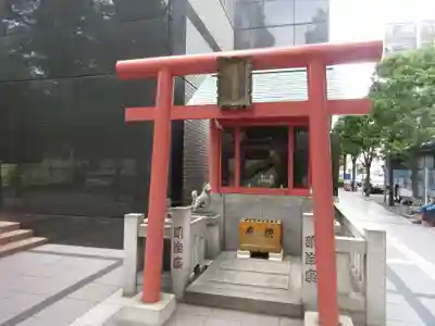明治座稲荷神社の鳥居