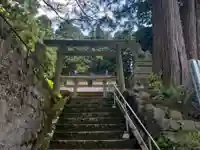 諏訪神社の鳥居
