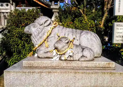 羊神社の狛犬