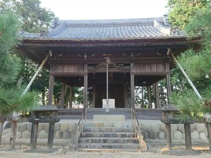 熊野八幡神社の本殿・本堂