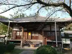 西光寺の本殿