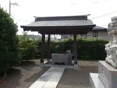 諏訪神社の手水舎