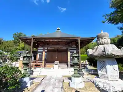 満願寺の本殿・本堂