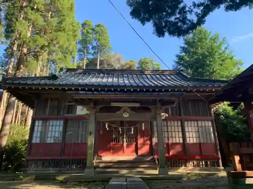 八幡神社の本殿・本堂