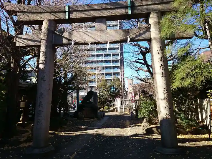 河原町稲荷神社の鳥居