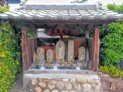 観音寺の末社・摂社