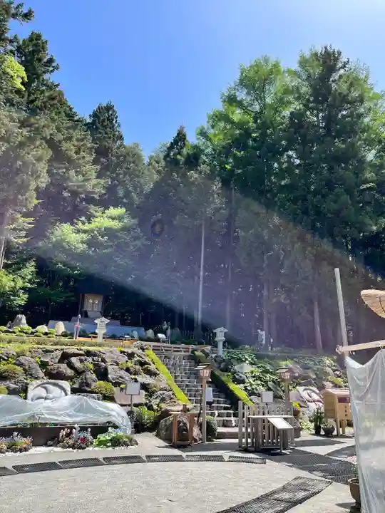 不二阿祖山太神宮(山梨県)