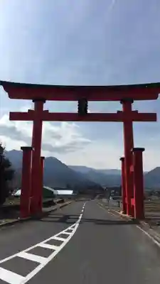 生島足島神社の鳥居