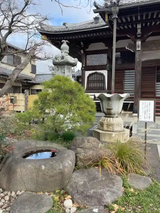廣龍寺の{uncategorized: "未分類", other: "その他", undefined: "問題あり", building: "その他建物", grave: "お墓", sacred_gate: "鳥居", guardian: "狛犬", statue: "像", buddha: "仏像", history: "歴史", nature: "自然", garden: "庭園", animal: "動物", pagoda: "塔", temizu: "手水舎", mountain_gate: "山門・神門", sanctuary: "本殿・本堂", subordinate: "末社・摂社", art: "芸術", scenery: "景色", jizo: "地蔵", ema: "絵馬", goshuin: "御朱印", omikuji: "おみくじ", items: "授与品その他", amulet: "お守り", goshuincho: "御朱印帳", eats: "食事", festival: "お祭り", votive_dance: "神楽", shichigosan: "七五三参", wedding: "結婚式", experience: "体験その他", initially: "初詣", around: "周辺", anti_infection: "感染症対策"}
