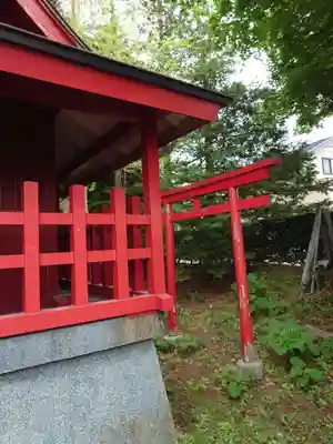 湯倉神社の末社・摂社
