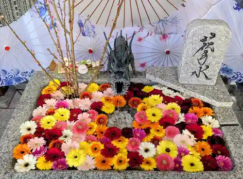 札幌諏訪神社の手水舎