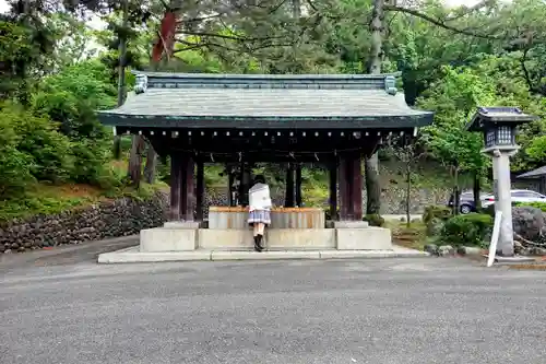 群馬県護国神社の手水舎