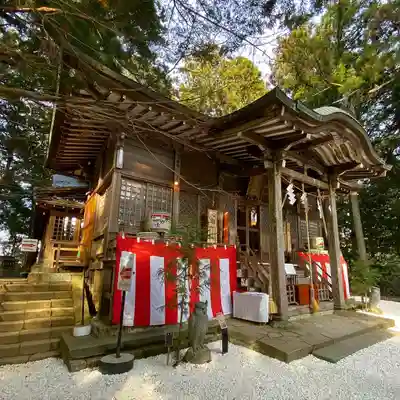 鷲子山上神社の本殿・本堂