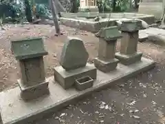 畑子安神社の末社