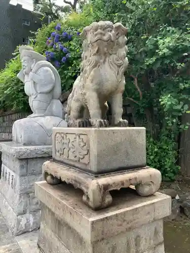 品川神社の狛犬