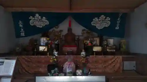 椿堂　遍照院の本殿・本堂