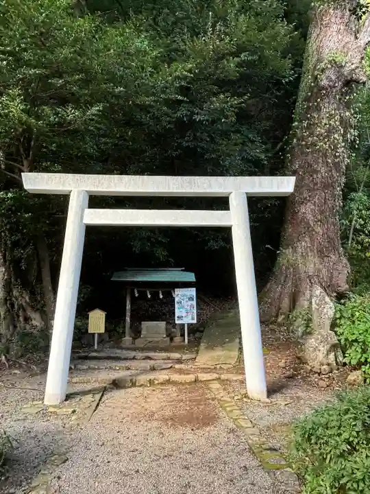 伊豆山神社(静岡県)