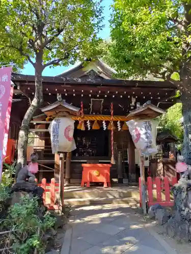 花園稲荷神社の本殿・本堂