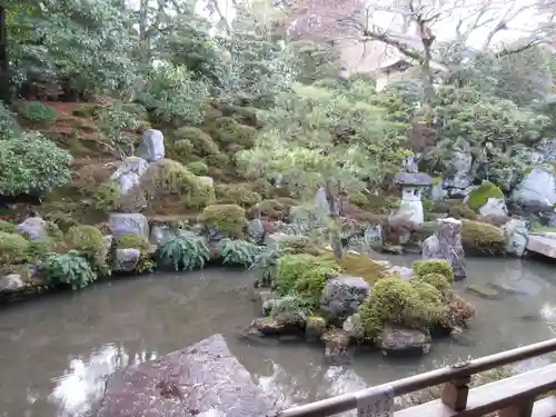 滋賀院門跡の庭園