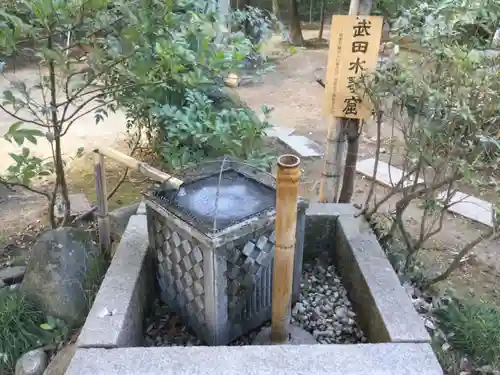 武田神社の庭園