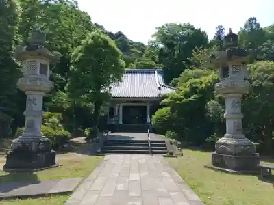 願成就院の本殿・本堂