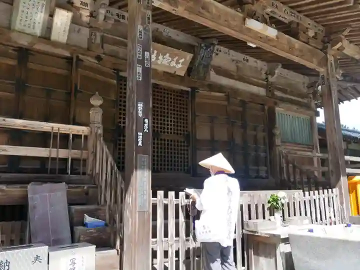 國分寺の本殿・本堂