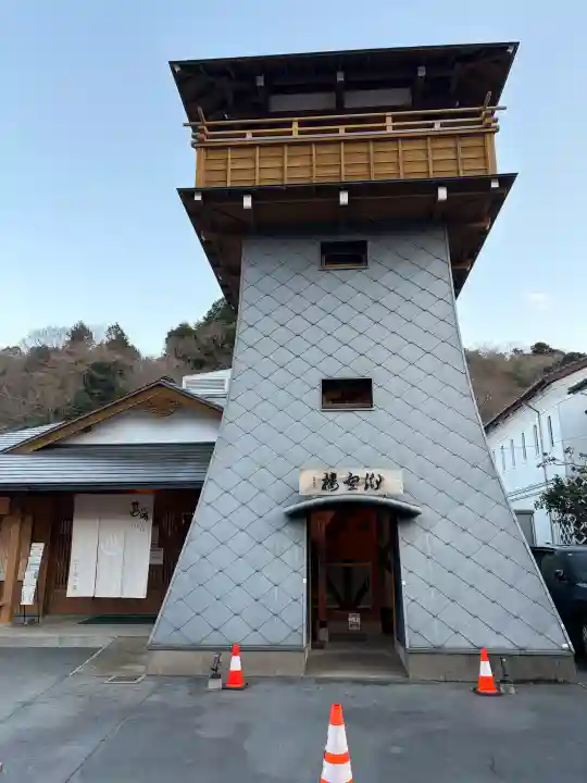 修禅寺の{uncategorized: "未分類", other: "その他", undefined: "問題あり", building: "その他建物", grave: "お墓", sacred_gate: "鳥居", guardian: "狛犬", statue: "像", buddha: "仏像", history: "歴史", nature: "自然", garden: "庭園", animal: "動物", pagoda: "塔", temizu: "手水舎", mountain_gate: "山門・神門", sanctuary: "本殿・本堂", subordinate: "末社・摂社", art: "芸術", scenery: "景色", jizo: "地蔵", ema: "絵馬", goshuin: "御朱印", omikuji: "おみくじ", items: "授与品その他", amulet: "お守り", goshuincho: "御朱印帳", eats: "食事", festival: "お祭り", votive_dance: "神楽", shichigosan: "七五三参", wedding: "結婚式", experience: "体験その他", initially: "初詣", around: "周辺", anti_infection: "感染症対策"}