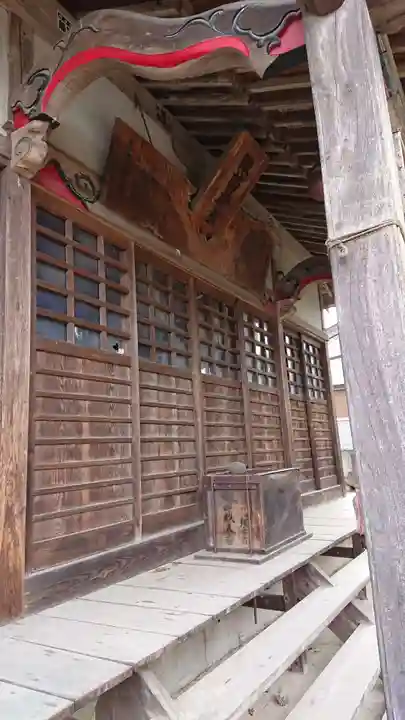 諏訪神社の本殿・本堂
