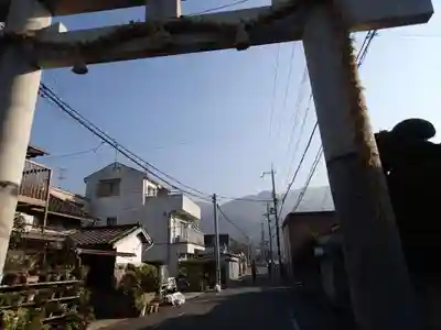 枚岡神社の周辺