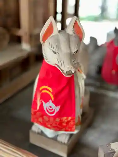 若一神社の狛犬