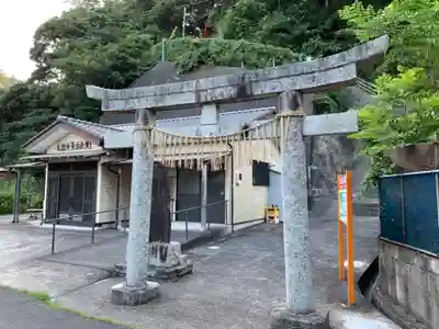 八幡神社の鳥居