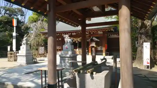 新田神社の手水舎