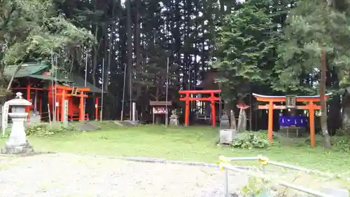 志賀理和氣神社の末社