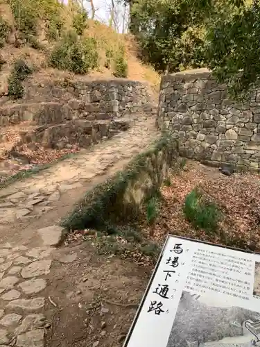 新田神社の庭園