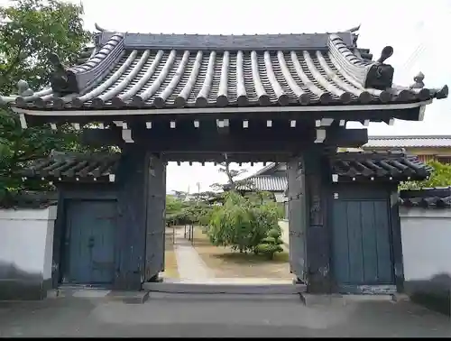 大恩寺の山門