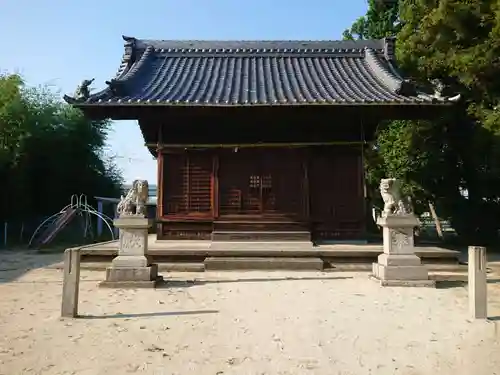 熊野神社の本殿・本堂