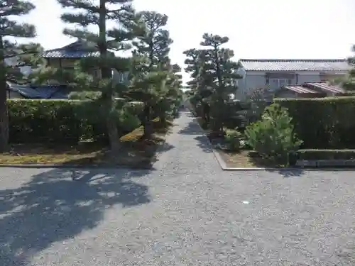 二条天皇　香隆寺陵のその他建物