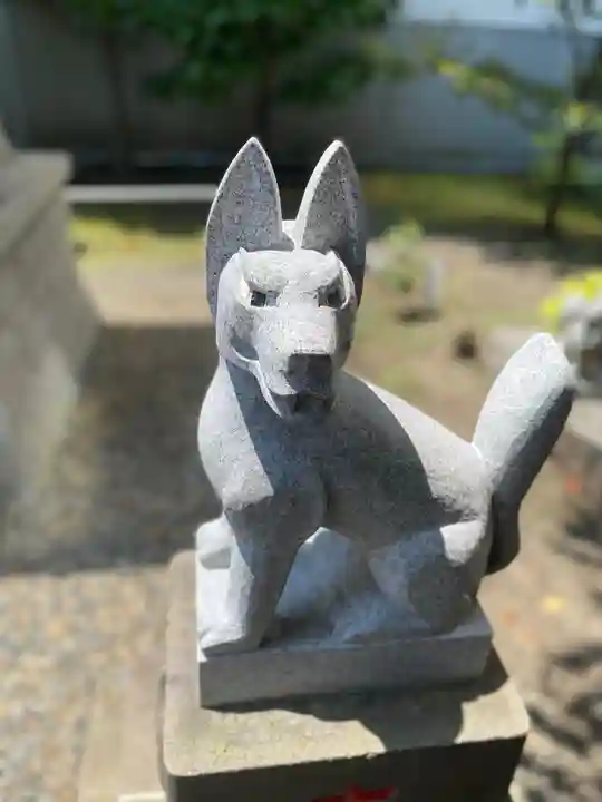 羽衣町厳島神社(関内厳島神社・横浜弁天)の狛犬