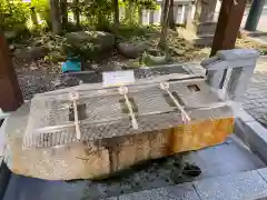 烈々布神社の手水