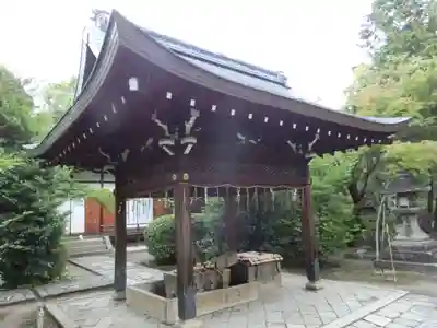 御霊神社(上御霊神社)の手水舎