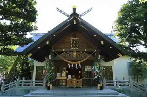 西野神社の本殿