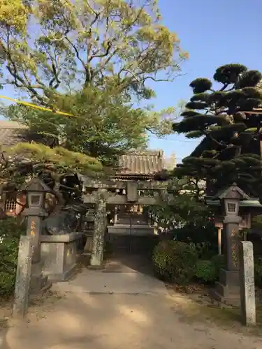 唐津神社の建物その他