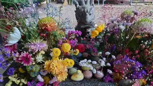 滑川神社 - 仕事と子どもの守り神の手水