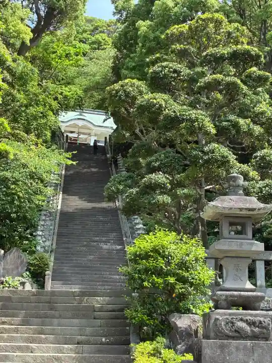 貴船神社の{uncategorized: "未分類", other: "その他", undefined: "問題あり", building: "その他建物", grave: "お墓", sacred_gate: "鳥居", guardian: "狛犬", statue: "像", buddha: "仏像", history: "歴史", nature: "自然", garden: "庭園", animal: "動物", pagoda: "塔", temizu: "手水舎", mountain_gate: "山門・神門", sanctuary: "本殿・本堂", subordinate: "末社・摂社", art: "芸術", scenery: "景色", jizo: "地蔵", ema: "絵馬", goshuin: "御朱印", omikuji: "おみくじ", items: "授与品その他", amulet: "お守り", goshuincho: "御朱印帳", eats: "食事", festival: "お祭り", votive_dance: "神楽", shichigosan: "七五三参", wedding: "結婚式", experience: "体験その他", initially: "初詣", around: "周辺", anti_infection: "感染症対策"}