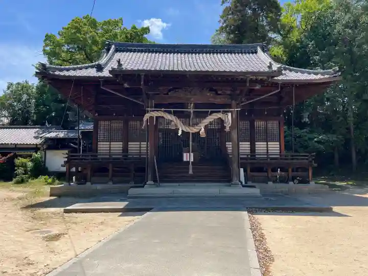 大原神社の{uncategorized: "未分類", other: "その他", undefined: "問題あり", building: "その他建物", grave: "お墓", sacred_gate: "鳥居", guardian: "狛犬", statue: "像", buddha: "仏像", history: "歴史", nature: "自然", garden: "庭園", animal: "動物", pagoda: "塔", temizu: "手水舎", mountain_gate: "山門・神門", sanctuary: "本殿・本堂", subordinate: "末社・摂社", art: "芸術", scenery: "景色", jizo: "地蔵", ema: "絵馬", goshuin: "御朱印", omikuji: "おみくじ", items: "授与品その他", amulet: "お守り", goshuincho: "御朱印帳", eats: "食事", festival: "お祭り", votive_dance: "神楽", shichigosan: "七五三参", wedding: "結婚式", experience: "体験その他", initially: "初詣", around: "周辺", anti_infection: "感染症対策"}