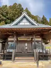 養福院の本殿