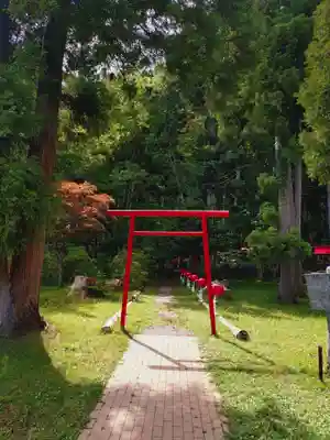 神社（洞爺湖中の島）の鳥居